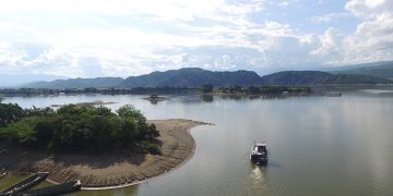 Reubican barcazas de captación de agua en el Atlántico por bajos niveles del río Magdalena