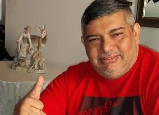 Fallece el reconocido periodista barranquillero Alex Lewis tras enfrentar graves quebrantos de salud