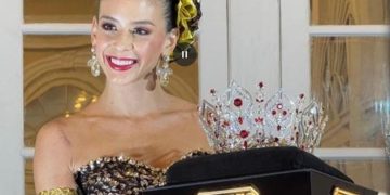 ‘Pasión de Carnaval’: la deslumbrante corona de la Reina Tatiana Angulo