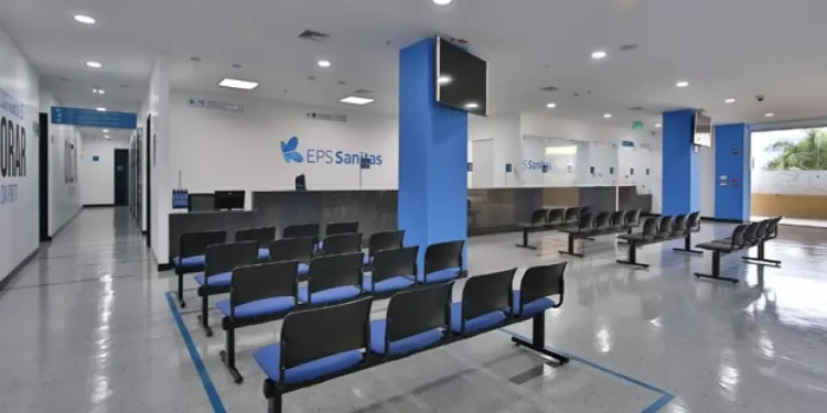 EPS Sanitas implementa plan piloto para mejorar entrega de medicamentos