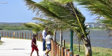 Alerta roja por fuertes vientos en la región Caribe