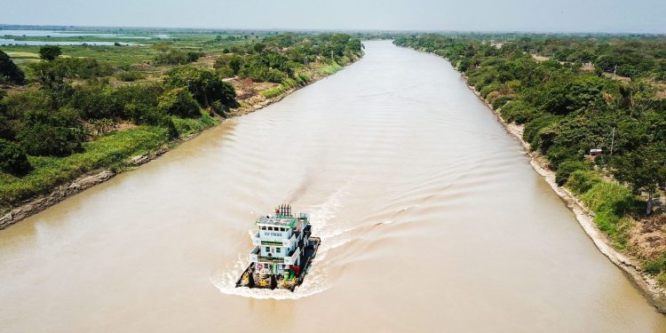 Convocan paro fluvial en el Canal del Dique por retrasos en megaproyecto
