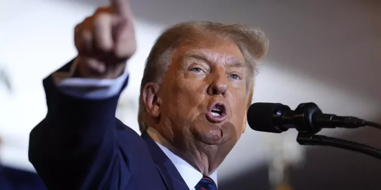 Trump insiste en tomar Gaza para construir un megaproyecto inmobiliario