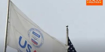 Juez federal bloquea temporalmente plan de Trump para reducir personal de USAID