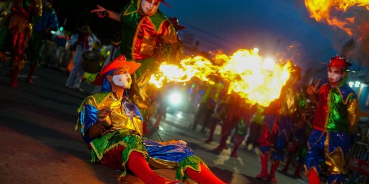La Guacherna 2025 será histórica: desfile nocturno se adelanta y comenzará más temprano