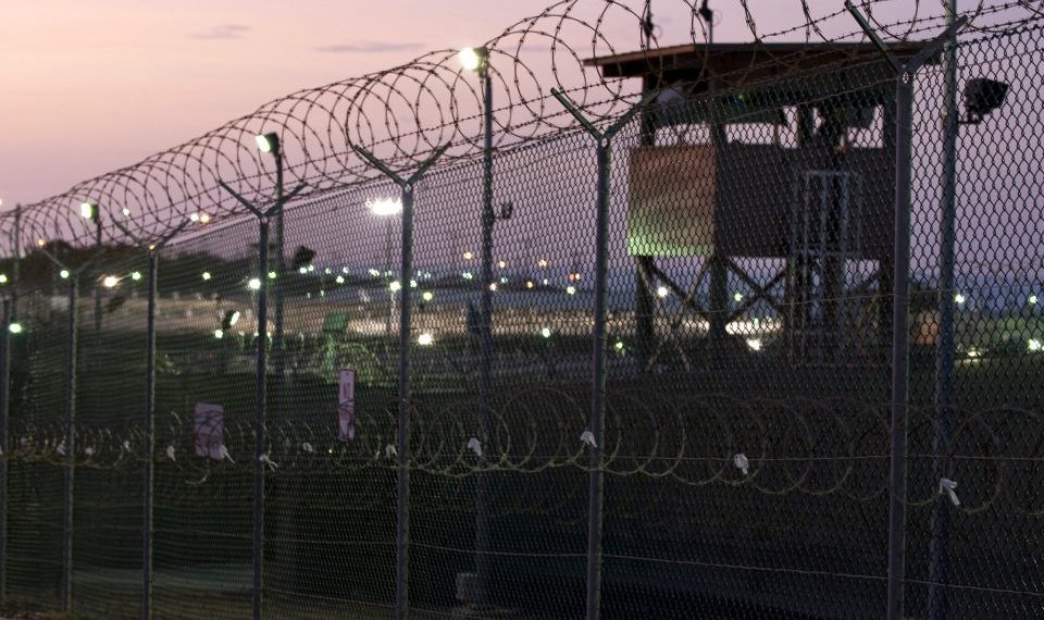 “Migrantes comienzan a ser recibidos en Guantánamo procedentes de EE.UU.”: Casa Blanca