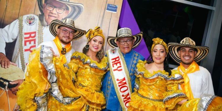 “30 años de historia viva”: exposición homenaje a los reyes momos del Carnaval de Barranquilla