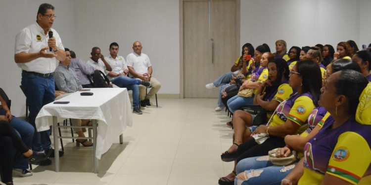 71 mujeres se preparan para prestar servicio de taxis en Cartagena: un paso hacia la inclusión laboral