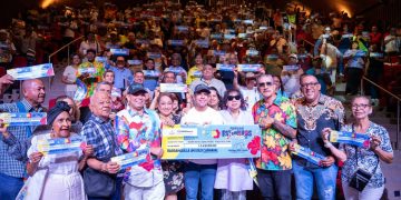 Alcalde Char entrega más de $9.000 millones a ganadores de Portafolio de Estímulos del Carnaval 2025