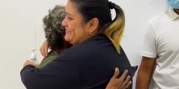 Nuevo hogar y atención digna recibe adulta mayor rescatada de basurero