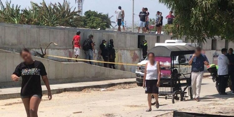 En el barrio Rebolo hallan muerto a hombre en el arroyo