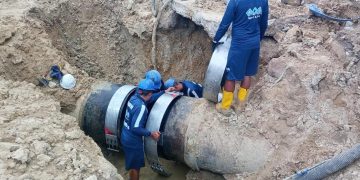 Suspensión de agua en 10 barrios y sector de la Vía 40 por reparación de tubería en Barranquilla