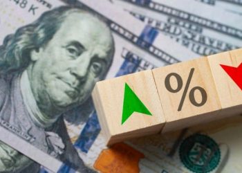 Precio del dólar en Colombia: ¿Seguirá su caída en marzo tras perder $232 en febrero?