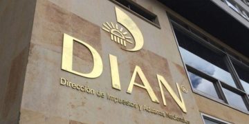 La DIAN embarga más de 4.700 cuentas bancarias por deudas tributarias millonarias