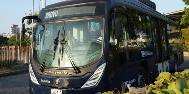 Por desfile de La Guacherna, Transmetro operará este sábado hasta las 8:30 de la noche