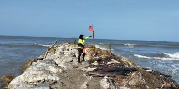 Playas del Atlántico en alerta: continúan restricciones por fuerte oleaje y vientos
