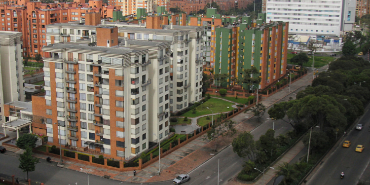 Sigue la polémica por cobro de IVA en el uso de zonas comunes en conjuntos residenciales