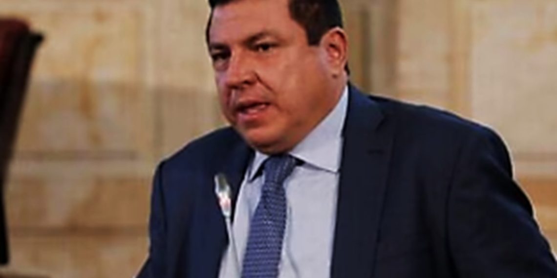 Reforma a la Salud en riesgo de colapso en el Senado: oposición afilada para archivar el proyecto