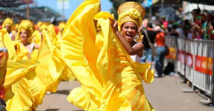 La Espera Terminó: La Batalla de Flores Inició el Carnaval de Barranquilla 2025