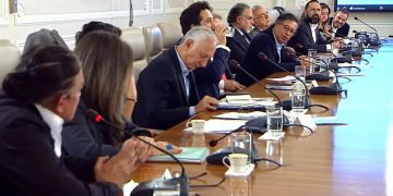 Consejo de Estado admite tutela para frenar televisación de consejos de ministros de Petro