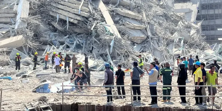 Sismo de 7,7 grados sacude Myanmar y Tailandia: cientos de viviendas derrumbadas