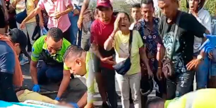 Tres personas heridas dejóaccidente de tránsito en la entrada de Campeche