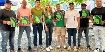 Distrito entrega en adopción caballos rescatados tras la prohibición de la circulación de vehículos de tracción animal