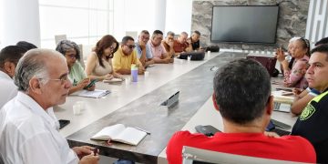 Gobernador Eduardo Verano y Adea acuerdan acciones para fortalecer seguridad de docentes en el Atlántico