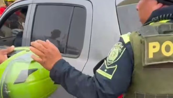 Conductor ebrio embiste a motociclista en la Vía al Mar