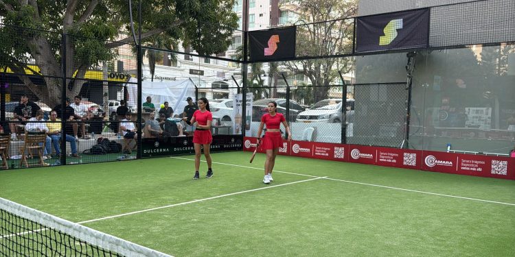 En Barranquilla se consolidan competencias de pádel