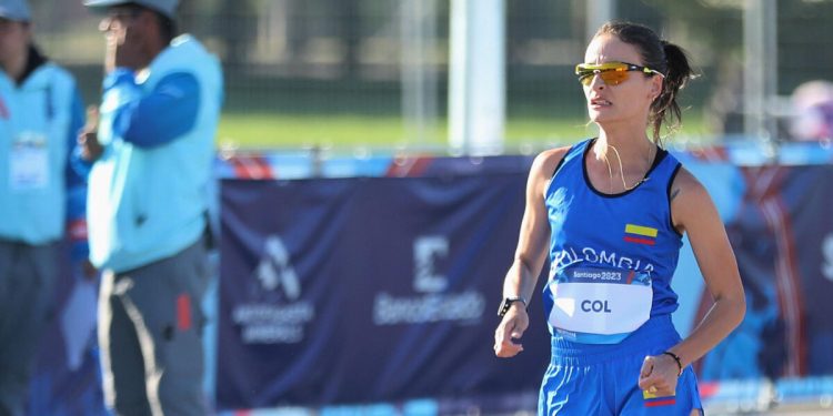 Medalla de plata y récord Nacional para Lorena Arenas