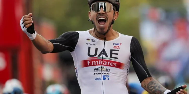 Juan Sebastián Molano abandona la París-Niza antes de la séptima etapa