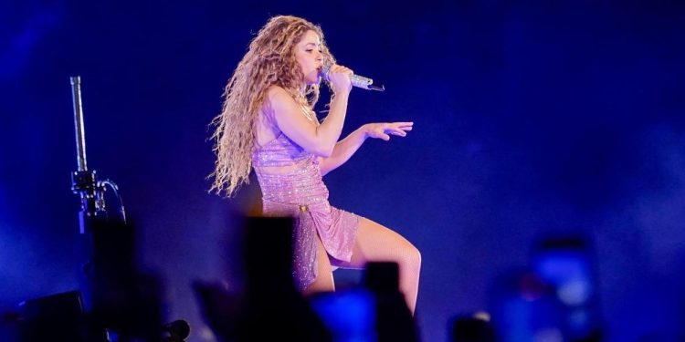 Shakira aplazó concierto en Chile por problemas técnicos del estadio