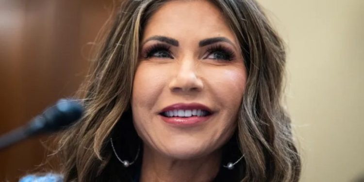 Visita de Noem a Colombia: primera reunión de alto nivel del Gobierno de Trump