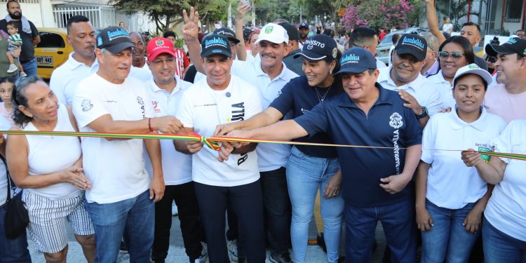 ¡Misión cumplida, mi gente! Acabamos con el arroyo de la carrera 18: alcalde Char