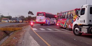 Protestas en la vía Oriental: bloquean el paso exigiendo la eliminación del peaje de Sabanagrande
