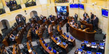 Senadores alistan estrategia para hundir la reforma a la salud en tercer debate