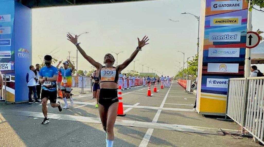Dickson Kimeli y Kellys Arias brillaron en la Maratón de Barranquilla 2025