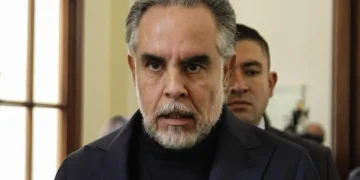 Armando Benedetti sacude el Ministerio del Interior y pide renuncias: “Cada torero con su cuadrilla”