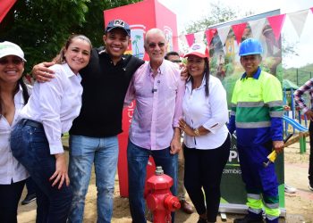 Llegó el turno de la revolución del agua a los corregimientos: gobernador Verano le cumple a Arroyo Negro, Repelón