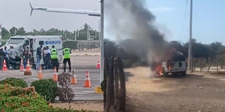 Impactante asalto en el aeropuerto de Riohacha: grupo armado roba millonario botín de carro de valores