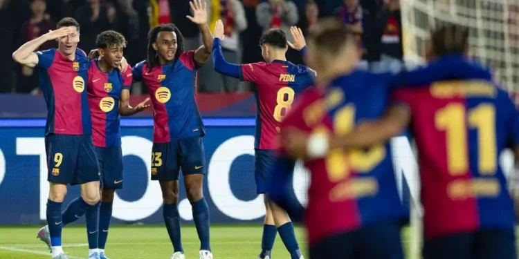 Barça arrasa al Dortmund y el PSG remonta ante Aston Villa