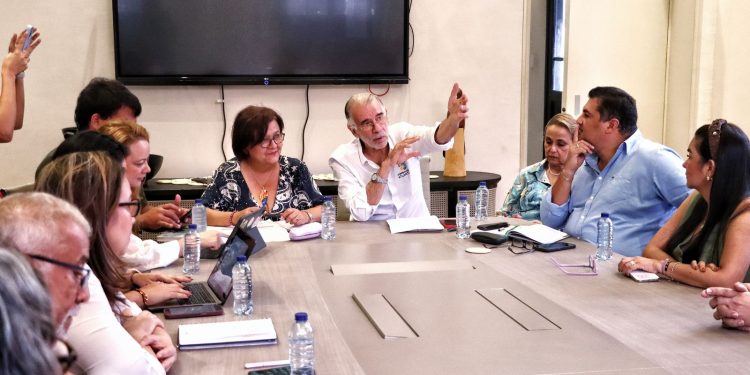 Consejera presidencial para las regiones, madrina del Atlántico en la gestión de proyectos