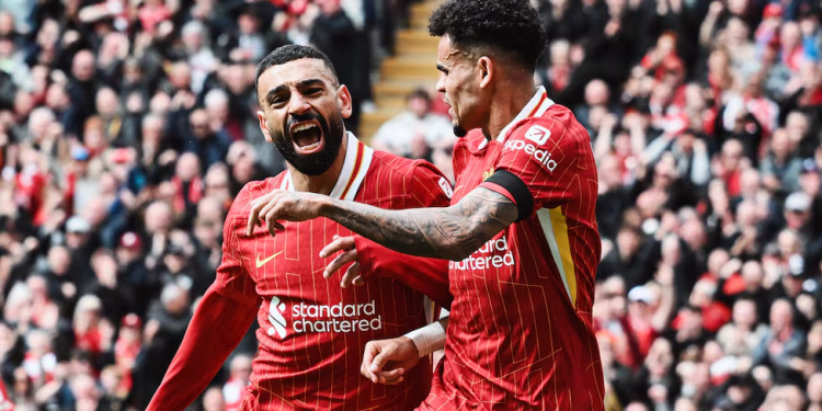 Luis Díaz y Van Dijk sostienen el sueño del título: Liverpool vence a West Ham