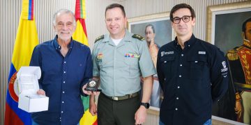 Gobernador Eduardo Verano y director general de la Policía refuerzan estrategias para combatir inseguridad en el Atlántico