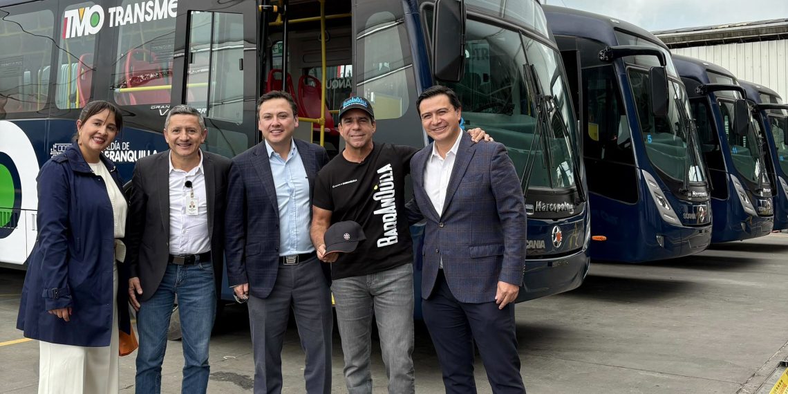 ¡Muy pronto estarán rodando por Barranquilla! Mañana salen 25 nuevos articulados de Transmetro: alcalde Char