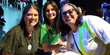 200 mujeres se graduaron de la primera Escuela de Liderazgo promovida por la primera dama Katia Nule