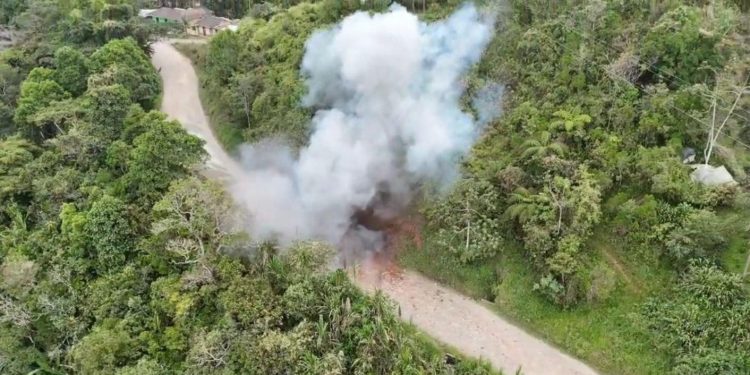 Ejército desactivó más de 100 kilos de explosivos del Estado Mayor Central