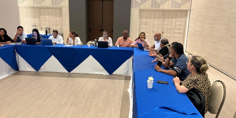 Barranquilla inicia mesas técnicas para aplicar el Decreto 0277 de 2025 en el sector educativo