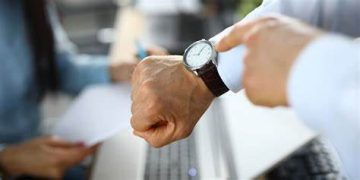 ¿Llegar tarde al trabajo puede ser causal de despido? Esto dice la ley